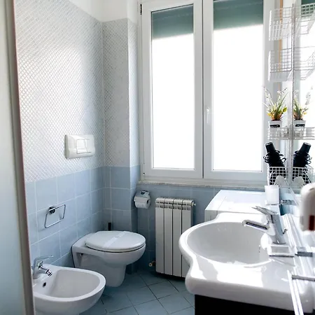 In Centro A 2 Passi Dalla Con Parcheggio Gratuito Appartement *